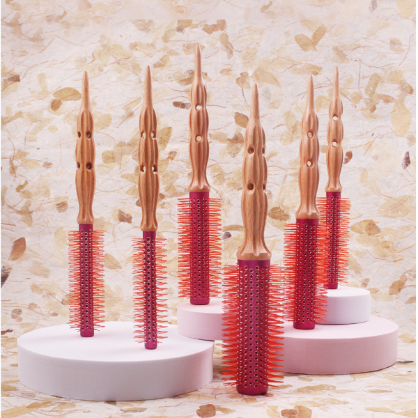 Мека четка за изсушаване Maka Iron Ceramic Thorn Pink Roll Brush