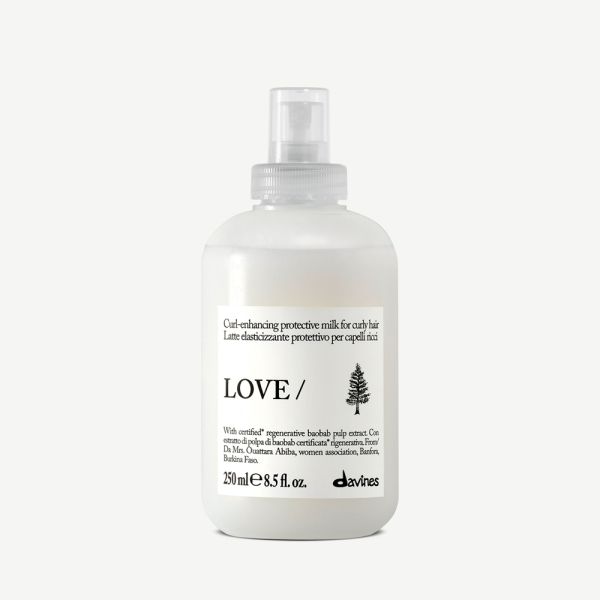 Мляко за къдрава коса Davines Essential Love Curl Milk 250ml