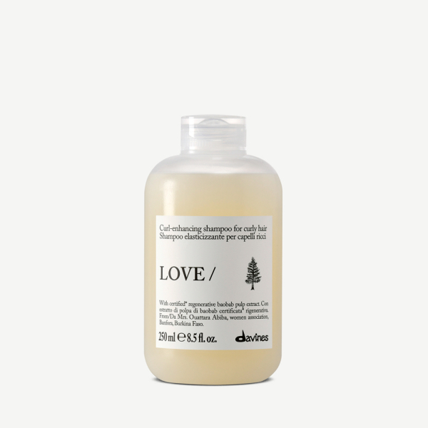 Шампоан за къдрава коса Davines Essential Love Curl Shampoo 250ml